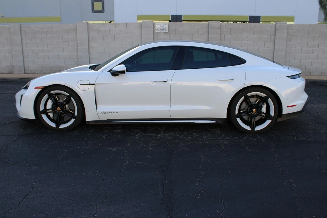 2021 Porsche Taycan 4S - Image 10 of 21