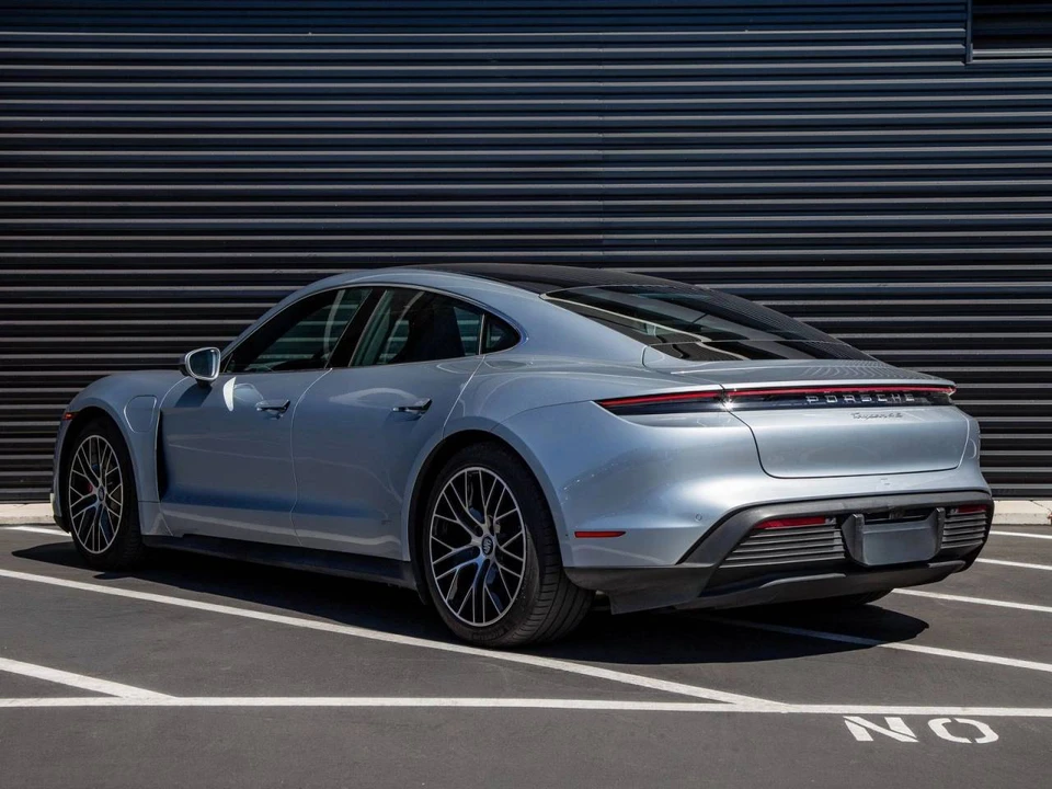2021 Porsche Taycan 4S - Image 3 of 5