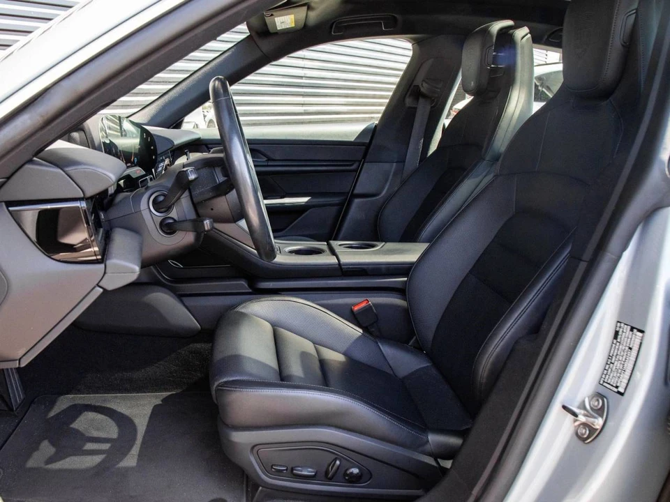 2021 Porsche Taycan 4S - Image 5 of 5