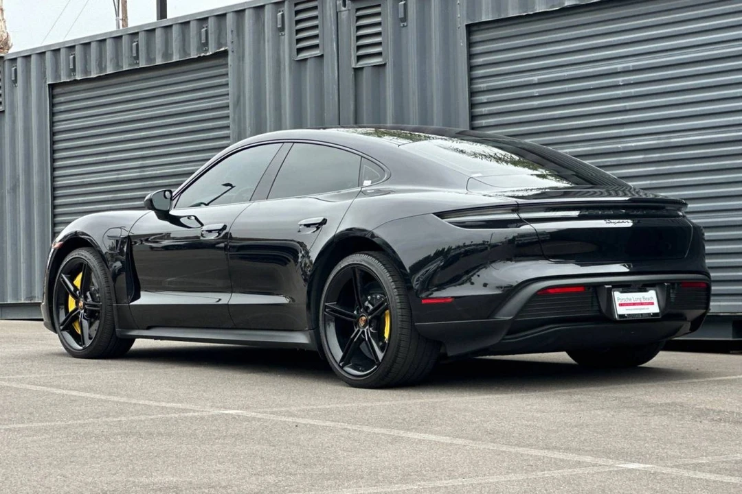 2021 Porsche Taycan 4S - Image 3 of 5