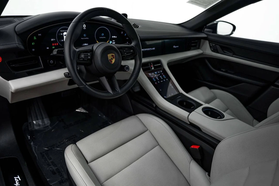 2021 Porsche Taycan 4S - Image 4 of 5