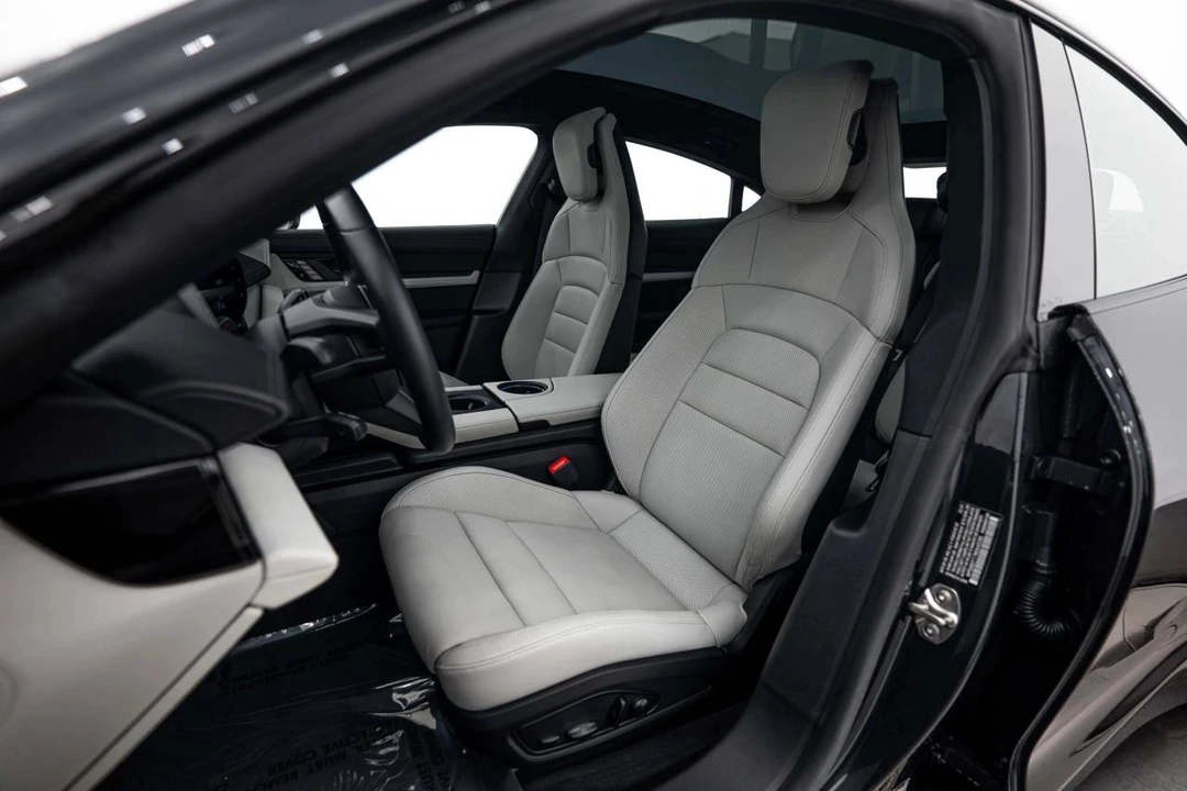 2021 Porsche Taycan 4S - Image 5 of 5