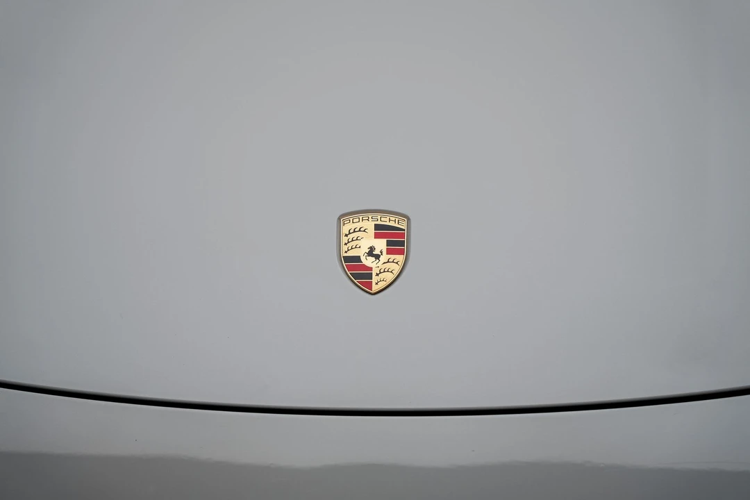 2021 Porsche Taycan 4S - Image 12 of 21