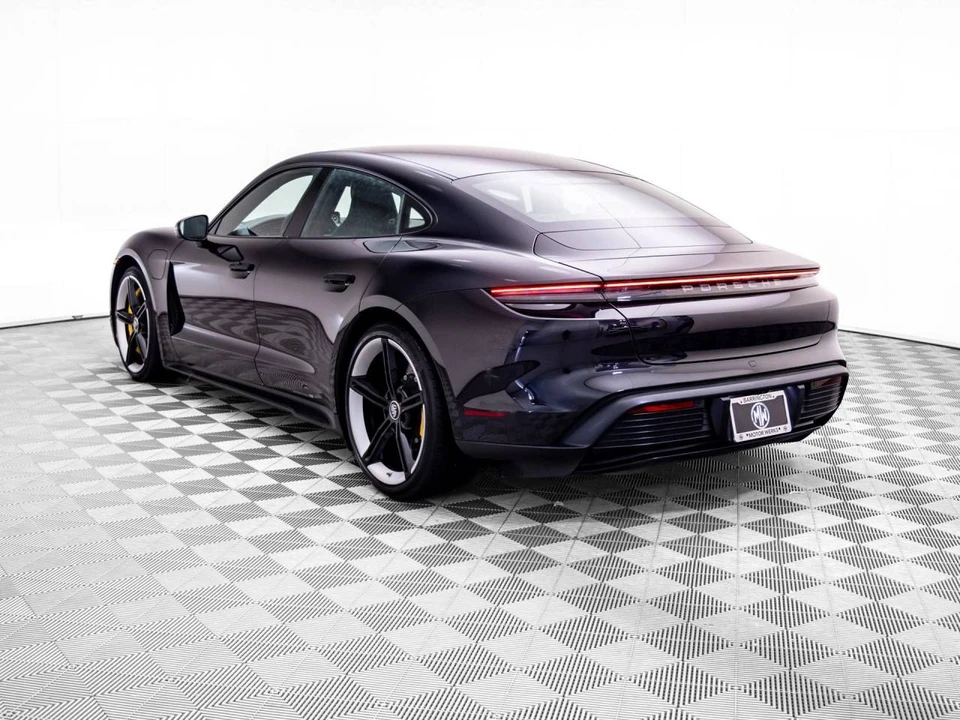 2021 Porsche Taycan 4S - Image 3 of 5