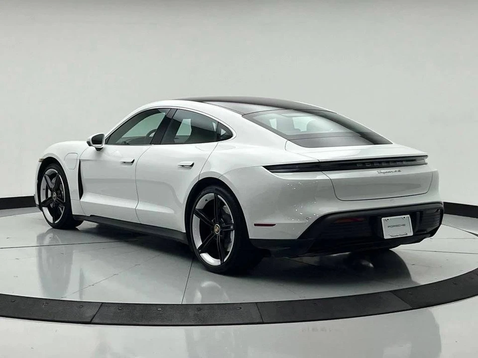 2021 Porsche Taycan 4S - Image 3 of 5