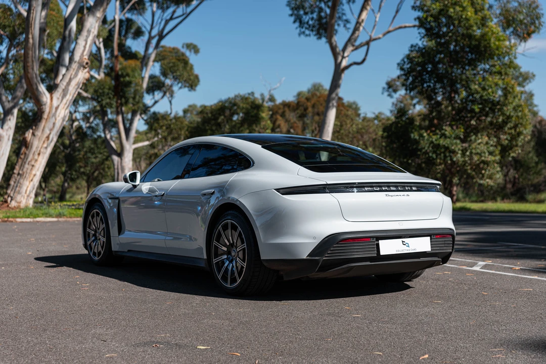 2021 Porsche Taycan 4S - Image 7 of 31