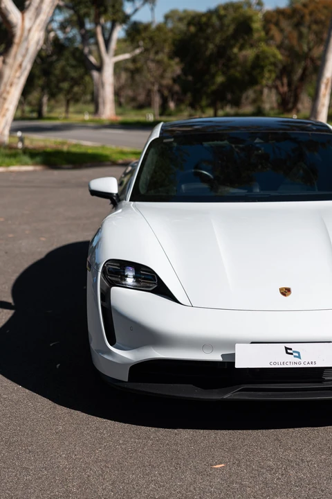 2021 Porsche Taycan 4S - Image 17 of 31