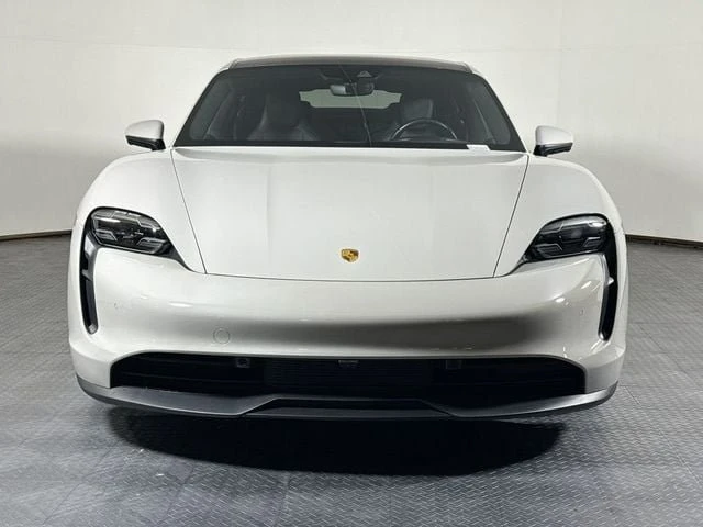 2021 Porsche Taycan 4S - Image 10 of 20
