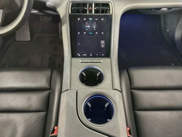 2021 Porsche Taycan 4S - Image 16 of 20