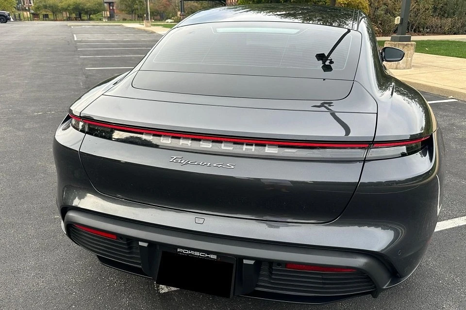 2021 Porsche Taycan 4S - Image 6 of 11