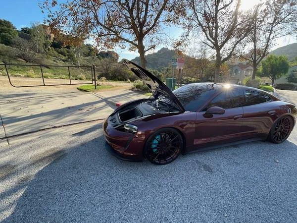 2021 Porsche Taycan - Image 10 of 12