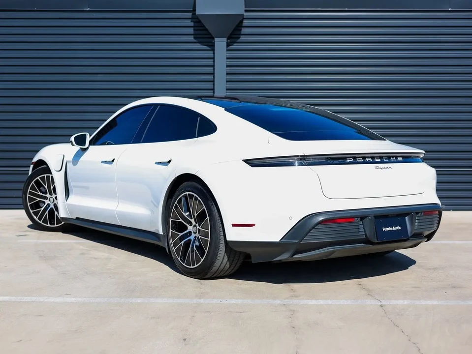 2021 Porsche Taycan - Image 3 of 8
