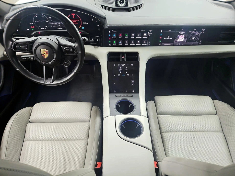 2021 Porsche Taycan 4S - Image 10 of 27
