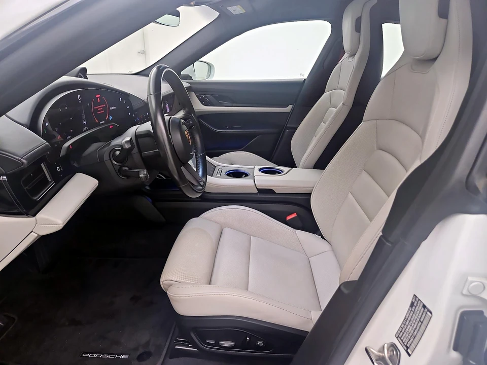 2021 Porsche Taycan 4S - Image 12 of 27