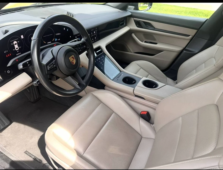 2021 Porsche Taycan - Image 13 of 18