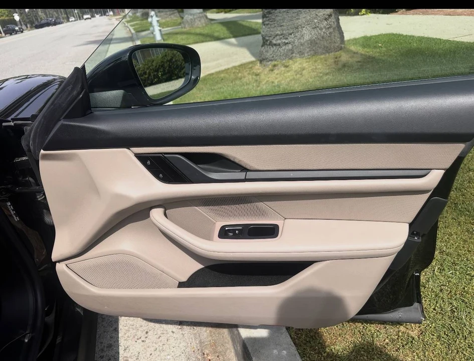 2021 Porsche Taycan - Image 18 of 18