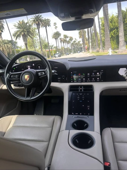 2021 Porsche Taycan - Image 10 of 18
