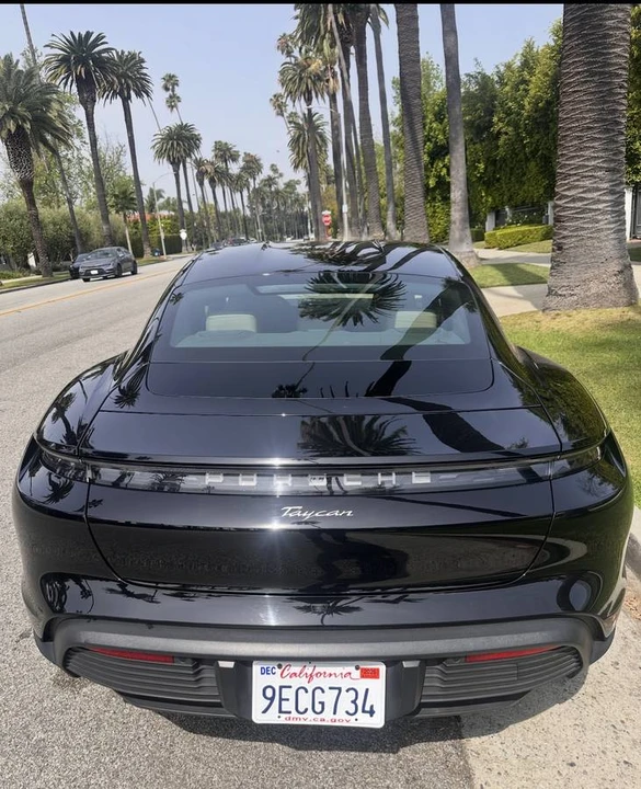 2021 Porsche Taycan - Image 4 of 18