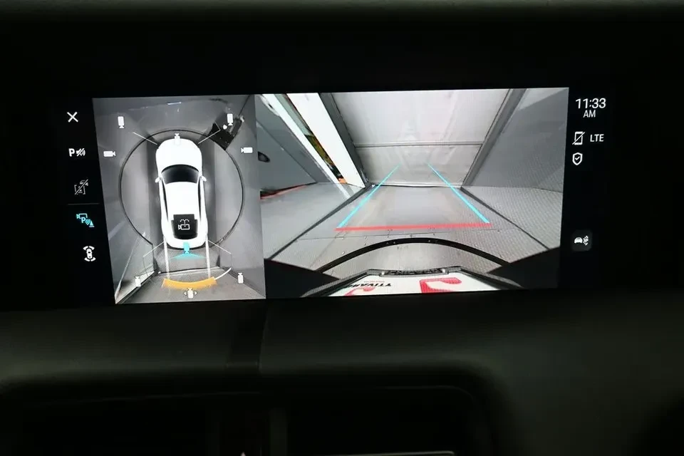 2021 Porsche Taycan 4S - Image 17 of 20
