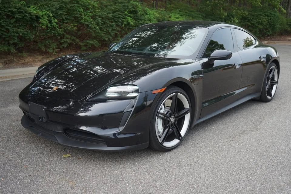 2021 Porsche Taycan - Image 5 of 11
