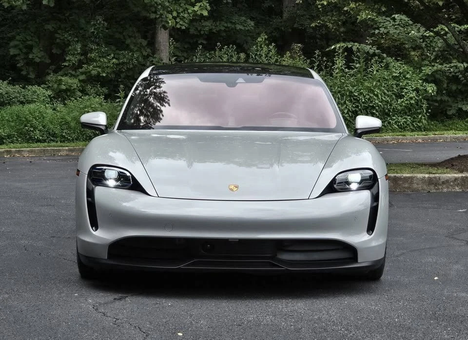 2021 Porsche Taycan - Image 9 of 20