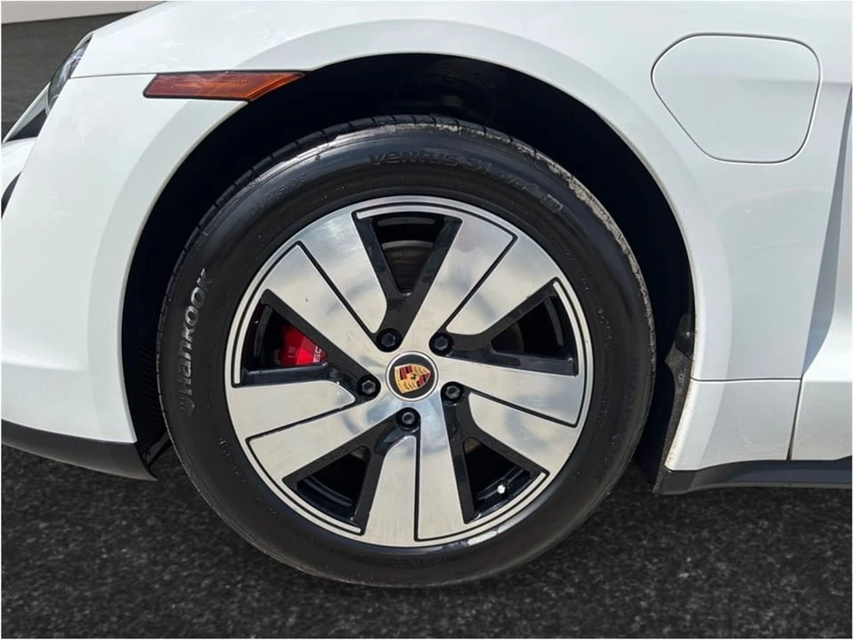 2021 Porsche Taycan - Image 13 of 20