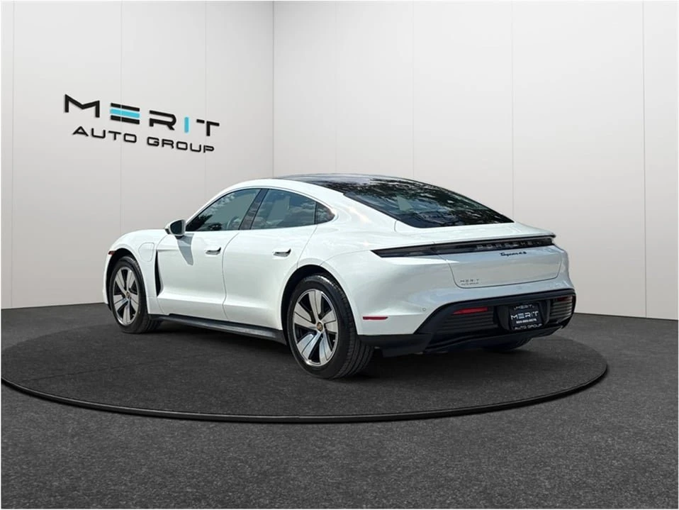 2021 Porsche Taycan - Image 7 of 20
