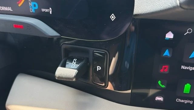 2021 Porsche Taycan - Image 16 of 19