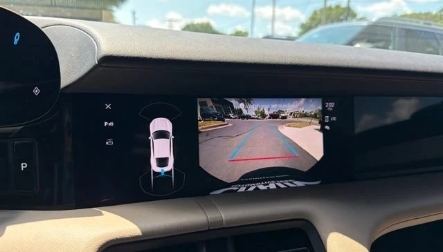 2021 Porsche Taycan - Image 18 of 19
