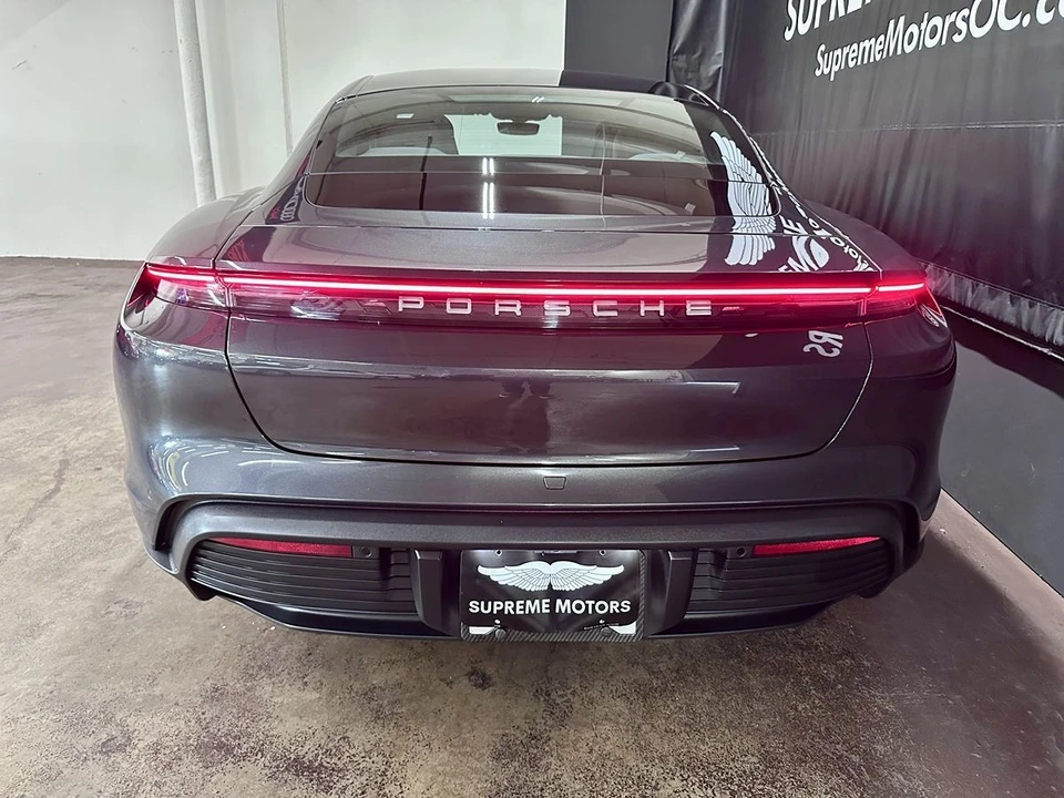 2021 Porsche Taycan - Image 8 of 21