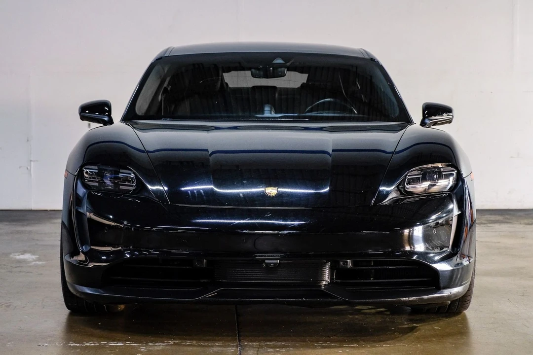2021 Porsche Taycan - Image 7 of 21