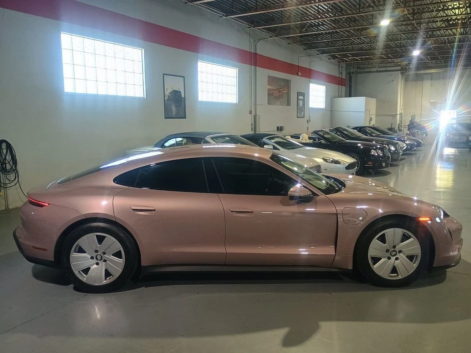 2021 Porsche Taycan - Image 6 of 12