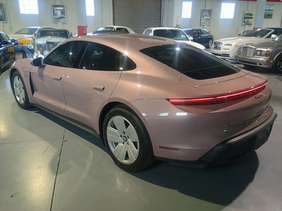 2021 Porsche Taycan - Image 3 of 12
