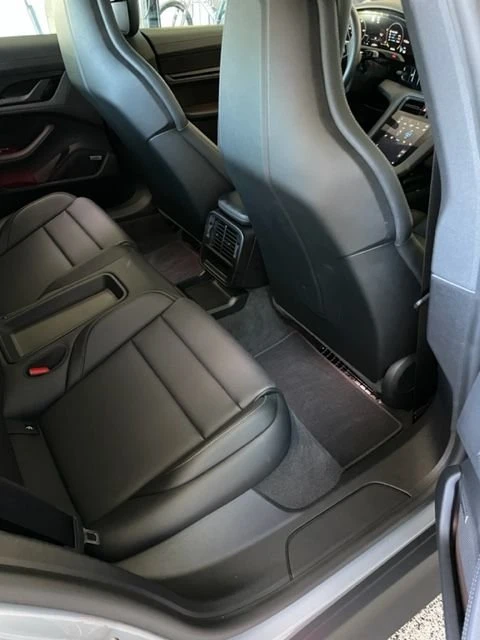 2021 Porsche Taycan - Image 8 of 12