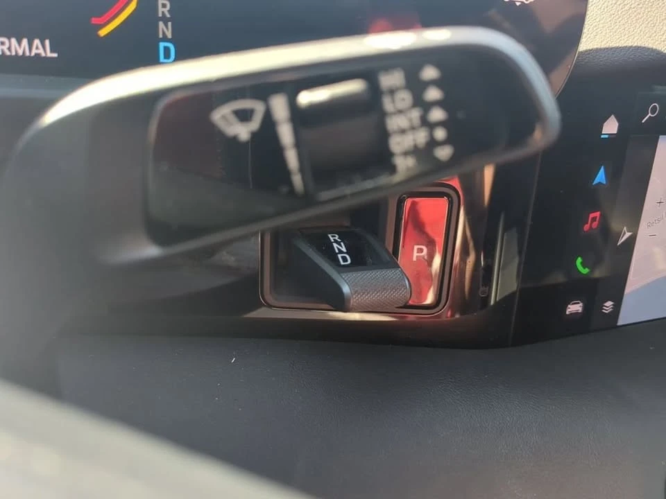 2021 Porsche Taycan 4S - Image 15 of 19