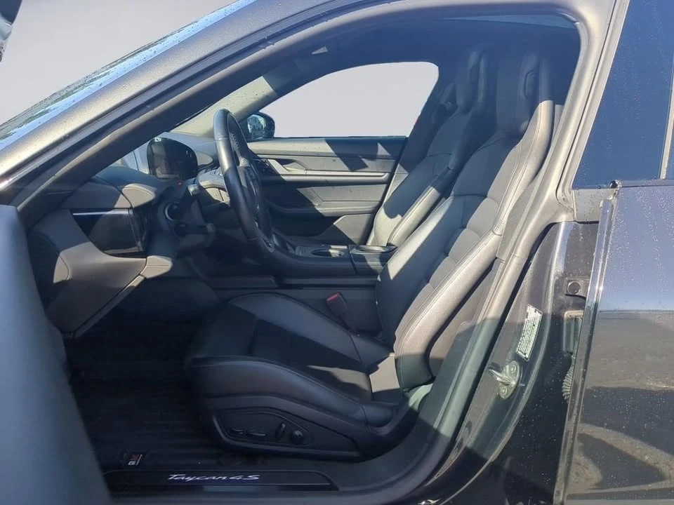 2021 Porsche Taycan 4S - Image 10 of 19