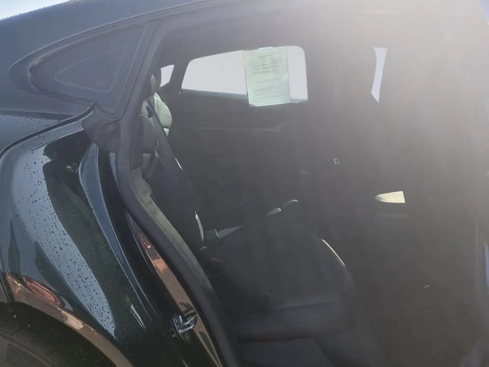 2021 Porsche Taycan 4S - Image 18 of 19