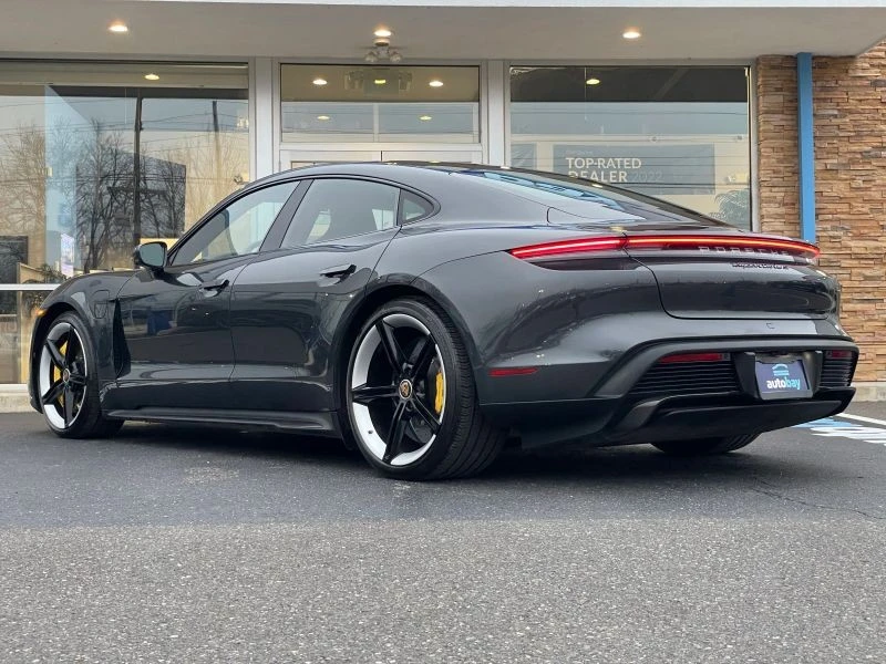 2021 Porsche Taycan 4S - Image 11 of 12