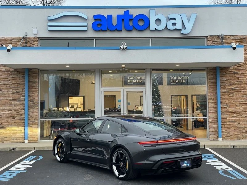 2021 Porsche Taycan 4S - Image 10 of 12