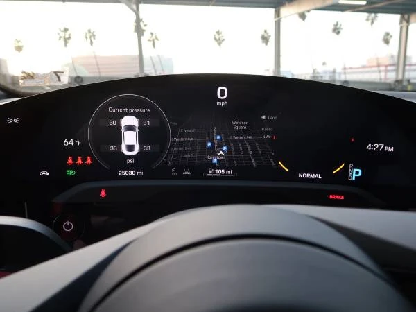 2021 Porsche Taycan - Image 4 of 10