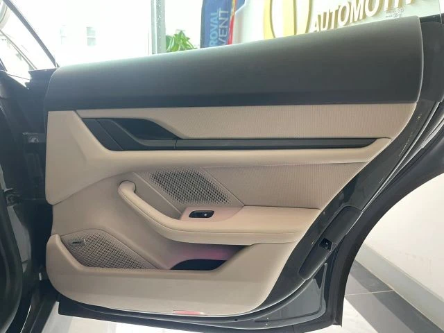 2021 Porsche Taycan - Image 21 of 30