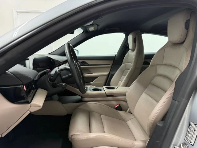 2021 Porsche Taycan - Image 12 of 21