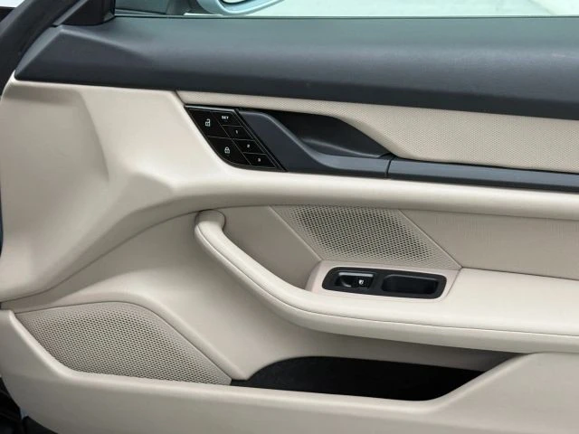 2021 Porsche Taycan - Image 20 of 21