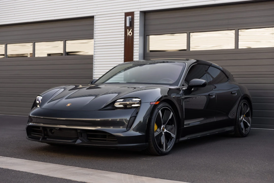 2021 Porsche Taycan Cross Turismo - Image 3 of 31
