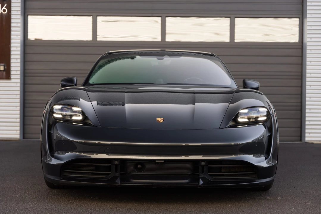 2021 Porsche Taycan Cross Turismo - Image 5 of 31