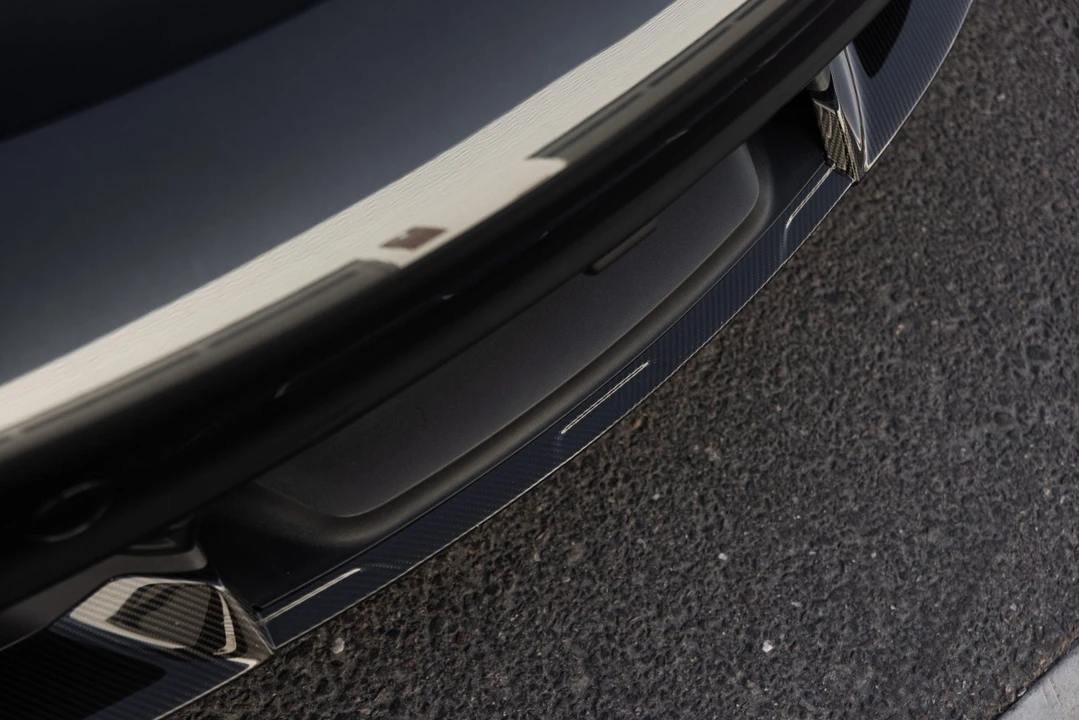 2021 Porsche Taycan Cross Turismo - Image 30 of 31