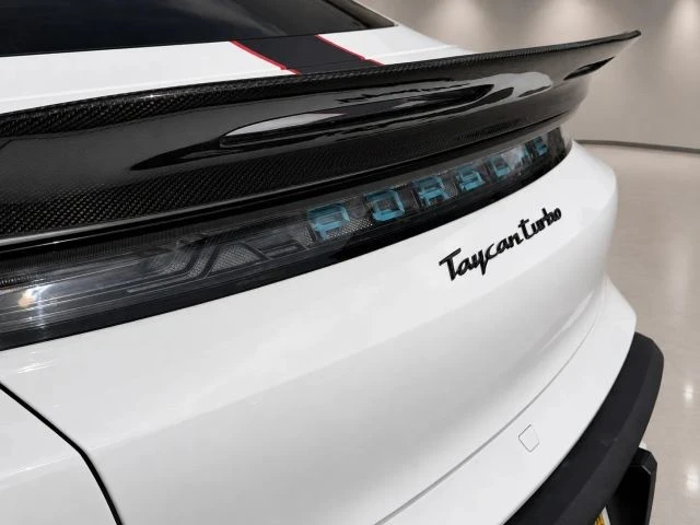2021 Porsche Cayman - Image 9 of 16