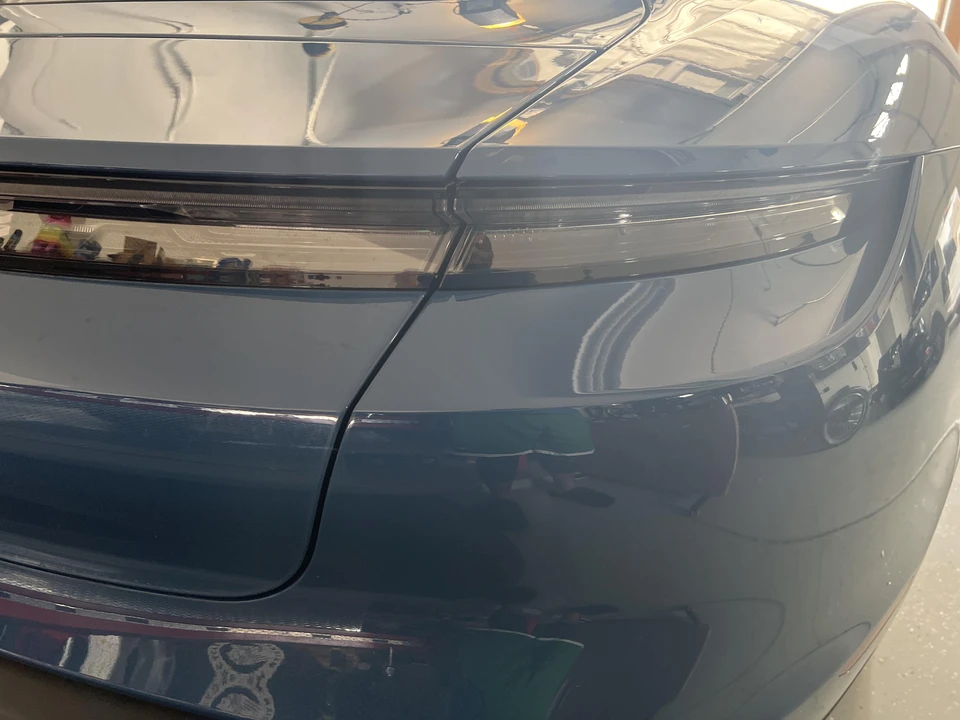 2021 Porsche Taycan Turbo S - Image 24 of 31