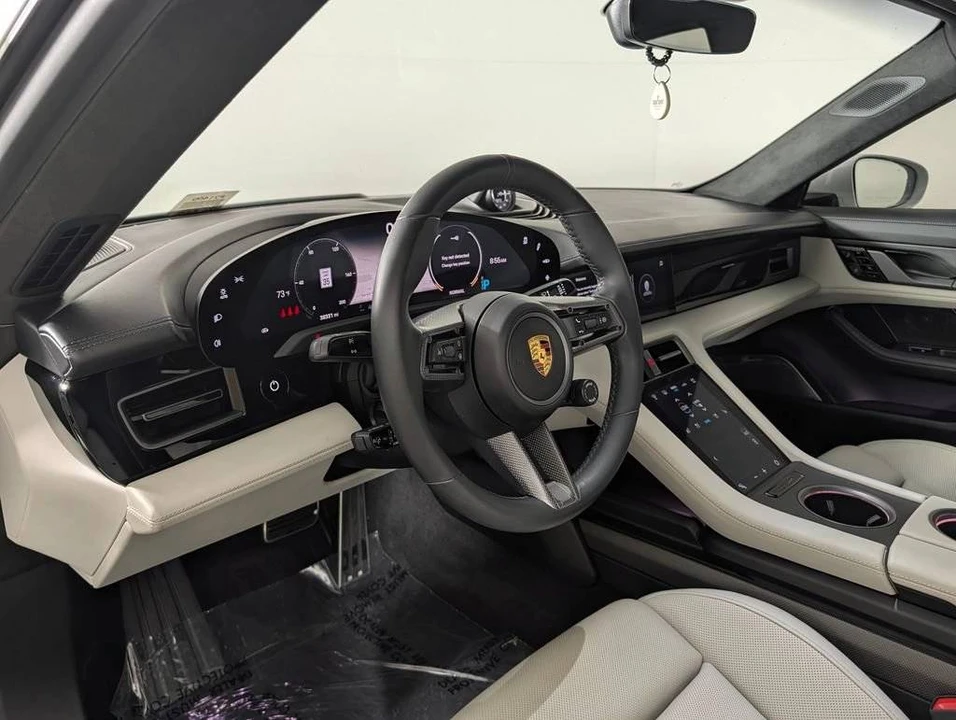 2021 Porsche Taycan Turbo S - Image 4 of 5