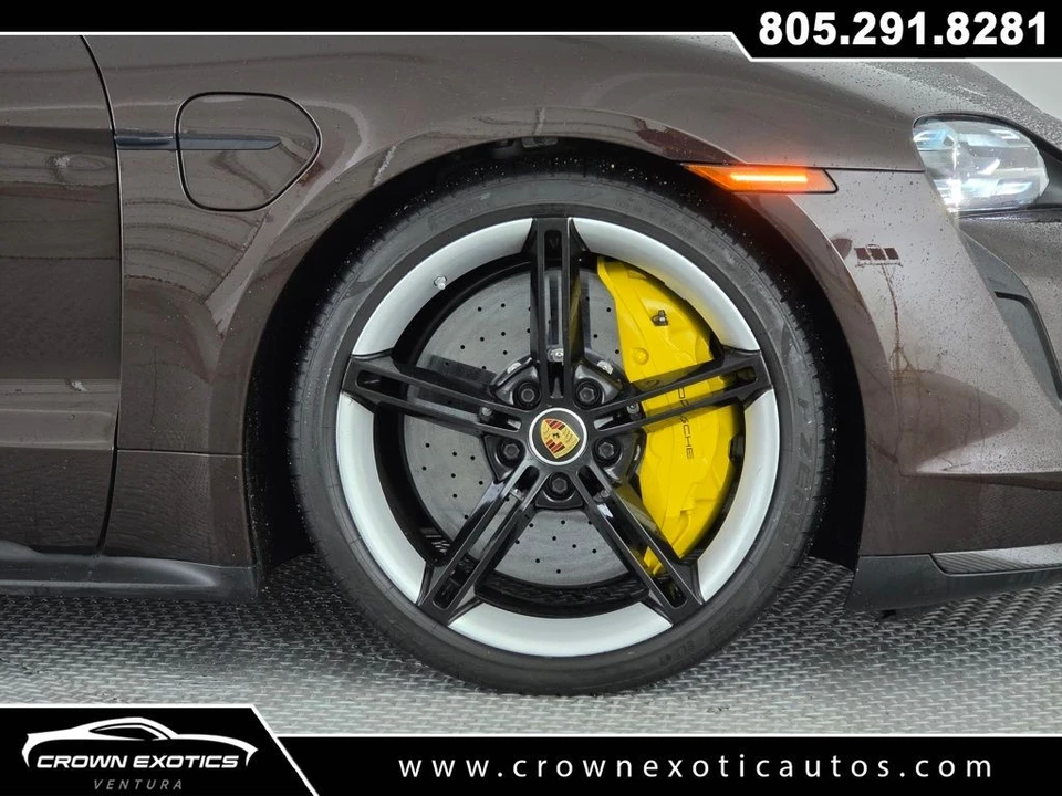 2021 Porsche - Image 16 of 31